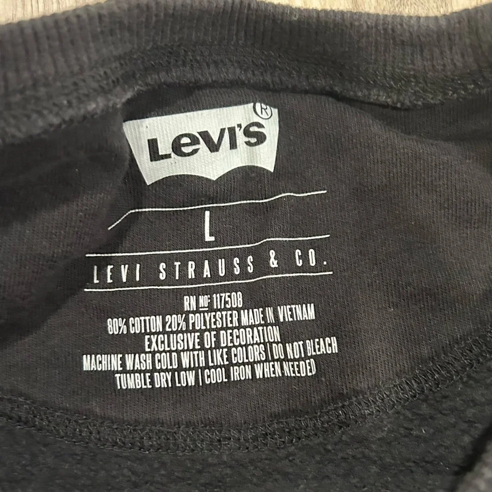 Levi’s Men's Black Crew Neck Cotton Blend Sweatshirt Long Sleeve Logo Size L